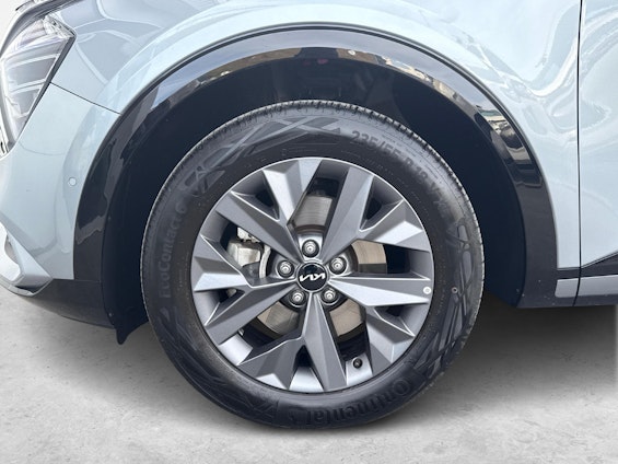 Vehicle image 8 Vehicle image 8