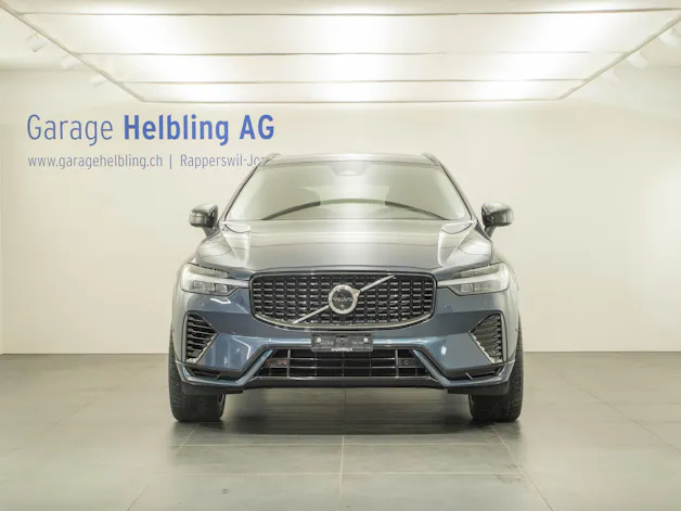VOLVO XC60 2.0 T6 TE Ultimate Dark eAWD