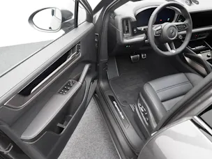 Porsche Cayenne Turbo E-Hybrid Coupé