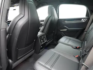 Porsche Cayenne Turbo E-Hybrid Coupé