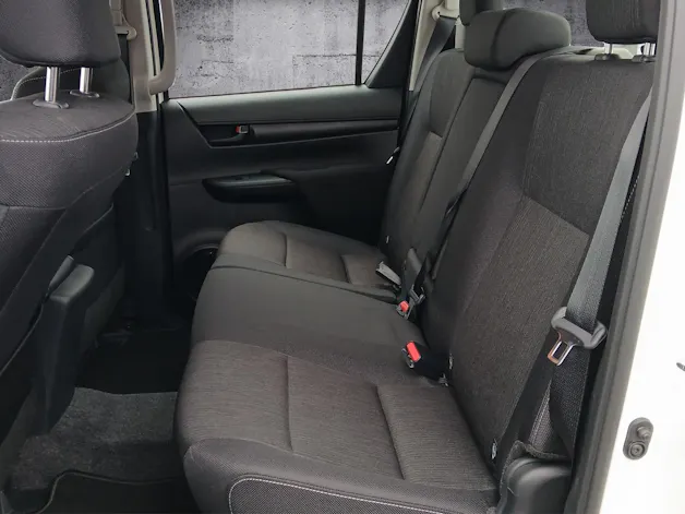 Toyota Hilux Double Cab.-Pick-up 2.4 D-4D 150 Comfort
