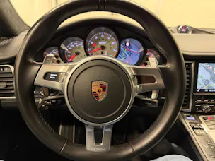 Porsche Panamera 4.8 V8 GTS PDK