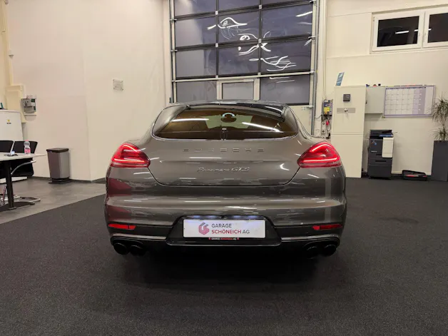 Porsche Panamera 4.8 V8 GTS PDK
