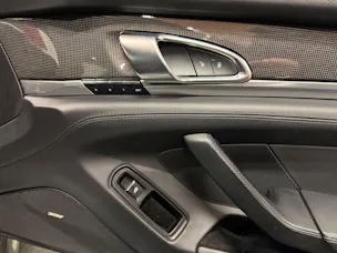 Porsche Panamera 4.8 V8 GTS PDK