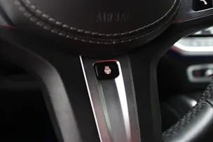 BMW X6 M50i