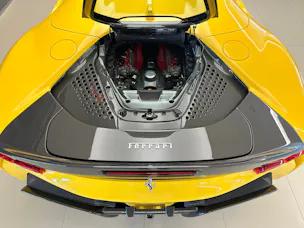Ferrari SF90 Spider