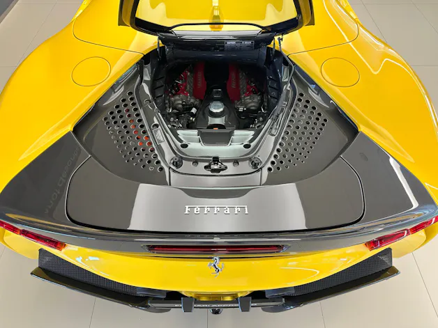 Ferrari SF90 Spider
