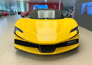 Ferrari SF90 Spider