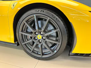 Ferrari SF90 Spider