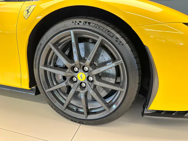 Ferrari SF90 Spider