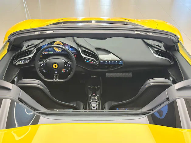 Ferrari SF90 Spider