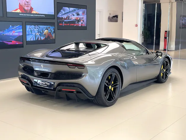 Ferrari 296 GTS