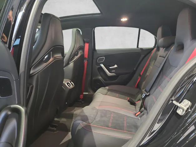 Mercedes-Benz A AMG 35 4Matic 8G-DCT