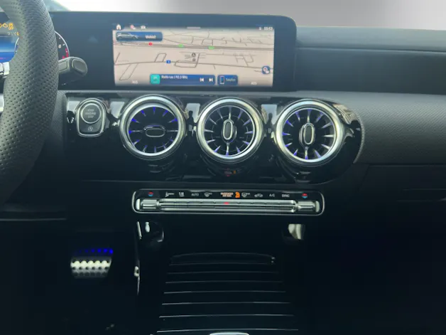 Mercedes-Benz A 220 4Matic 8G-DCT