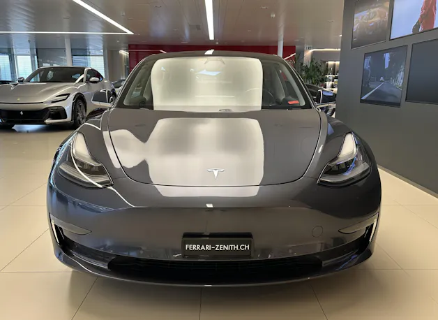 Tesla Model 3 Long Range Dual Motor AWD