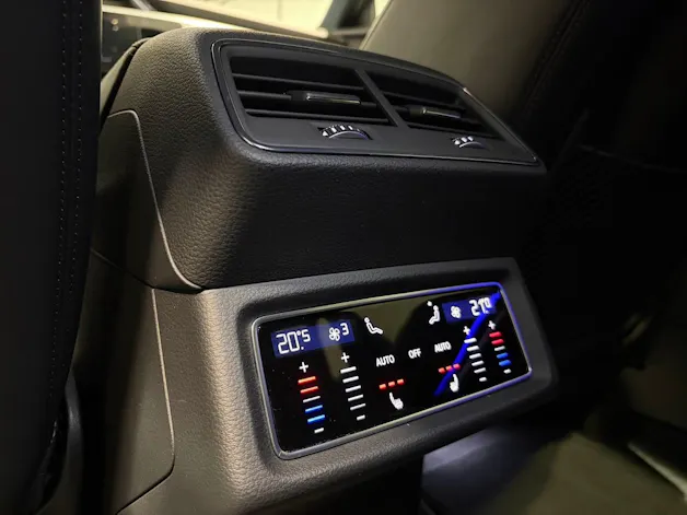 Audi e-tron S quattro