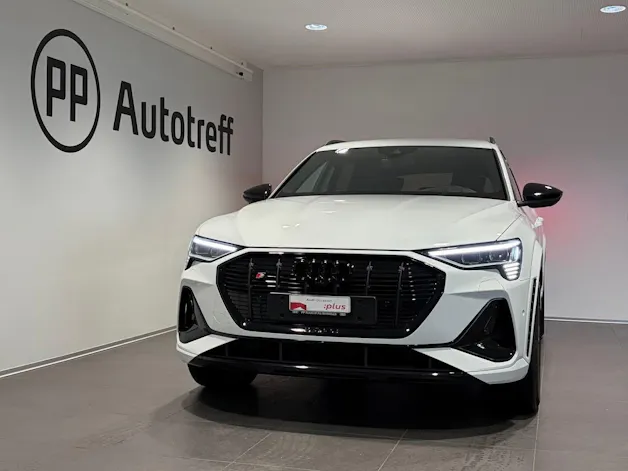 Audi e-tron S quattro
