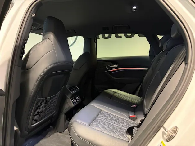 Audi e-tron S quattro