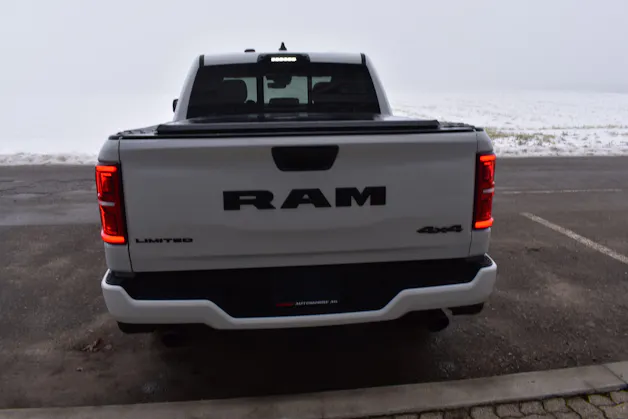 Dodge Ram 1500 Limited Night Edition Hurrican 540 PS