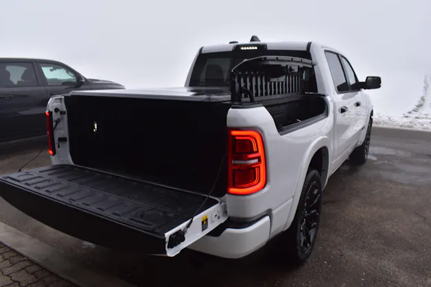 Dodge Ram 1500 Limited Night Edition Hurrican 540 PS