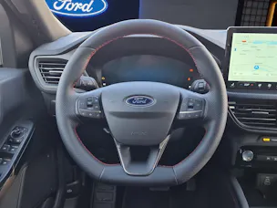 Ford Kuga 2.5i FHEV FULL-HYBRID 183 PS ST-Line 4x4 AUTOMAT