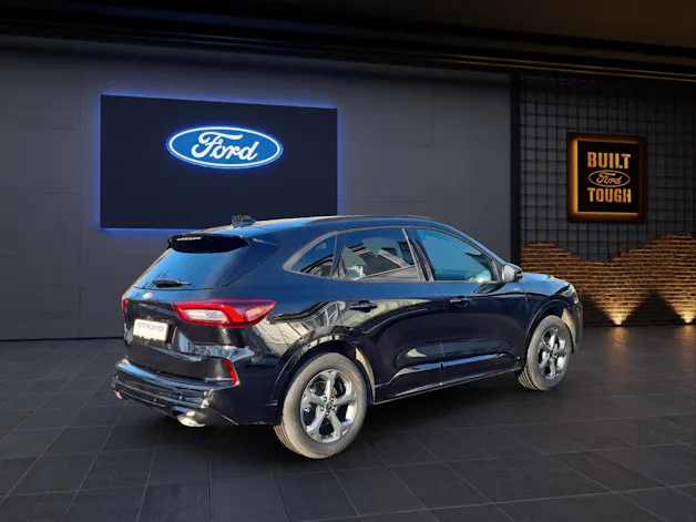 Ford Kuga 2.5i FHEV FULL-HYBRID 183 PS ST-Line 4x4 AUTOMAT