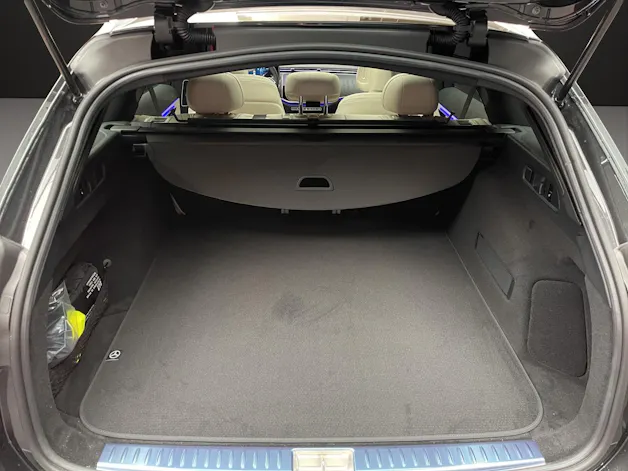 Mercedes-Benz E 220 d T 4M 9G-Tronic
