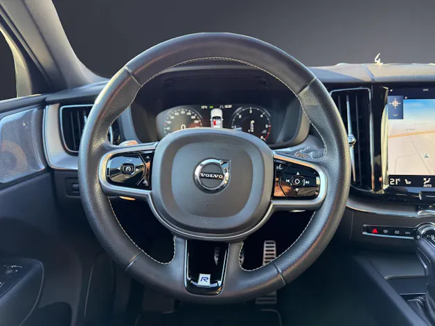 Volvo XC60 D5 AWD R-Design Geartronic