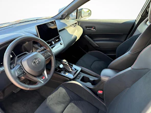 Fahrzeugbild TOYOTA Corolla Cross 2.0 HSD GR Sport AWD-i