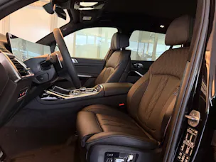 BMW X7 40d xDrive Kit Sport M