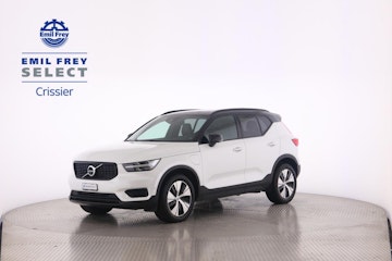 Vehicle image VOLVO XC40 1.5 T4 PiH R-Design Vehicle image VOLVO XC40 1.5 T4 PiH R-Design