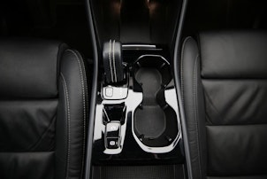 Vehicle image VOLVO XC40 1.5 T4 PiH R-Design