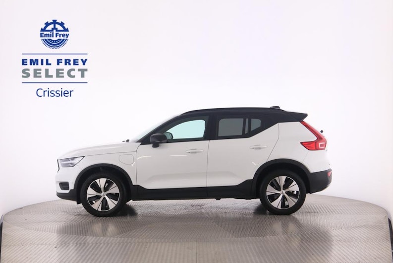 Vehicle image VOLVO XC40