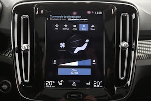 Vehicle image VOLVO XC40 1.5 T4 PiH R-Design