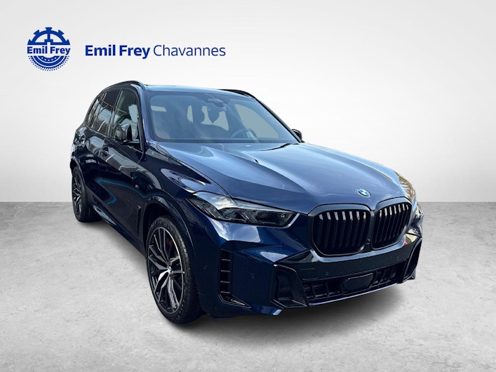 Vehicle image BMW X5