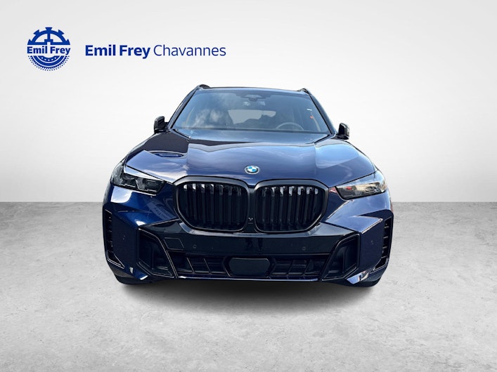 Vehicle image BMW X5