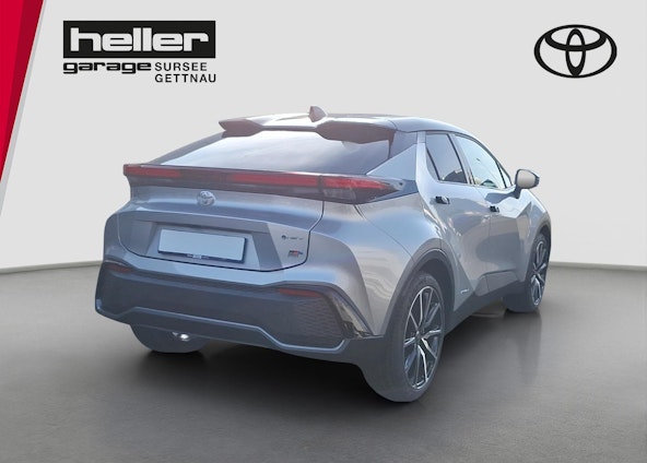 Vehicle image 4 Vehicle image 4