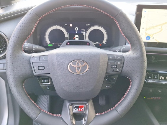 Vehicle image 13 Vehicle image 13