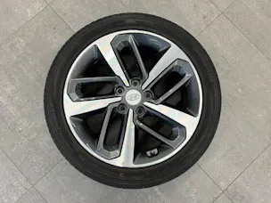 Hyundai Kona 1.6 T-GDi Premium 4WD