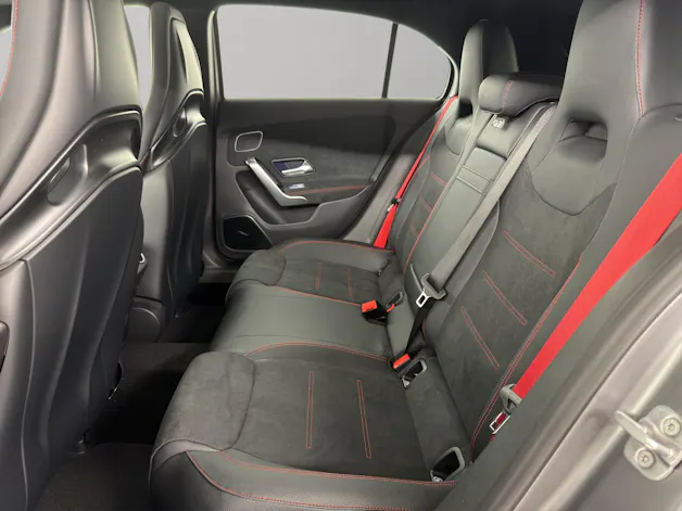 Mercedes-Benz A 35 AMG 4matic