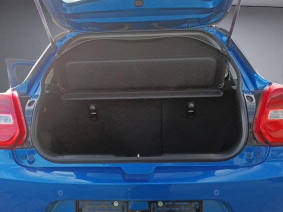 Vehicle image 14 Vehicle image 14