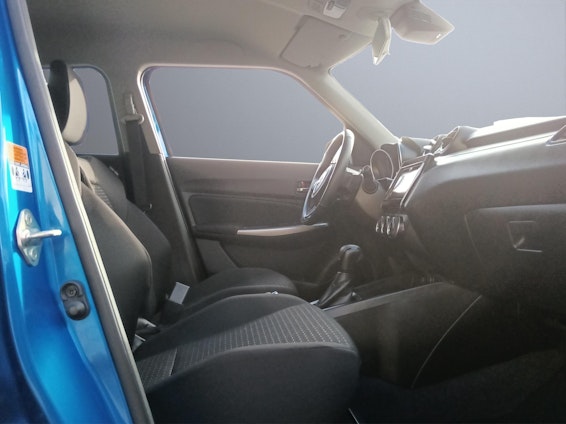 Vehicle image 13 Vehicle image 13