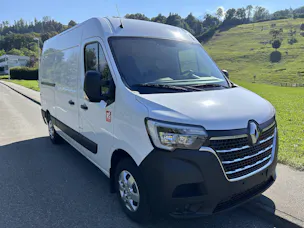 Renault Master E-Tech 3.5t EV 52kWh L2H2