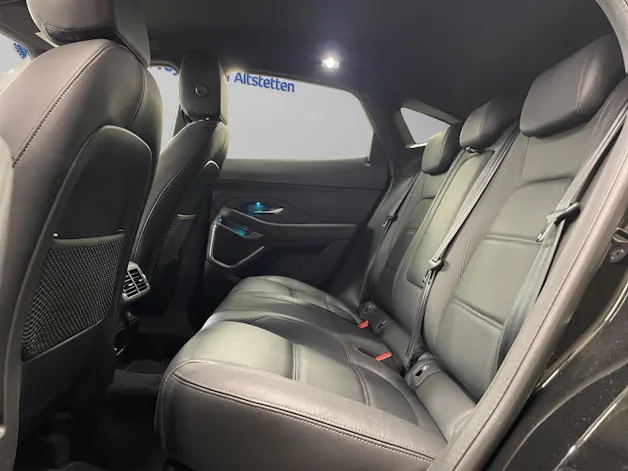 Jaguar E-Pace 2.0 D 180 SE AWD