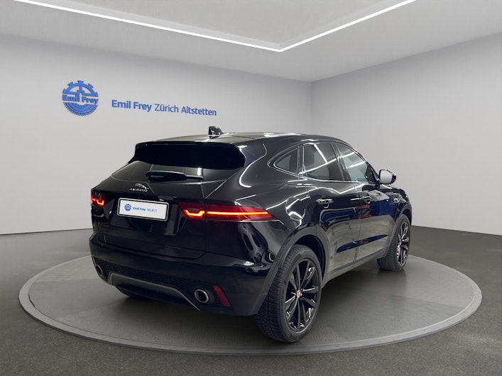 Vehicle image JAGUAR E-PACE