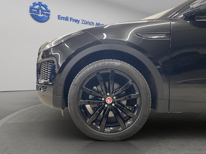 Vehicle image JAGUAR E-PACE