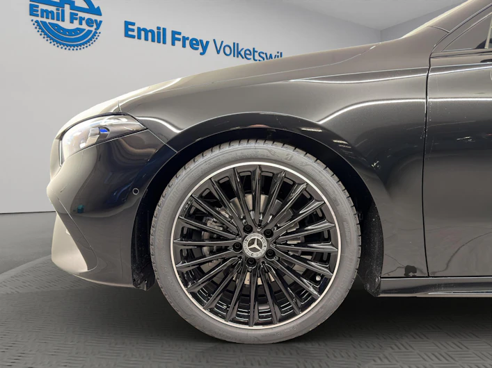 Fahrzeugbild MERCEDES-BENZ A 200