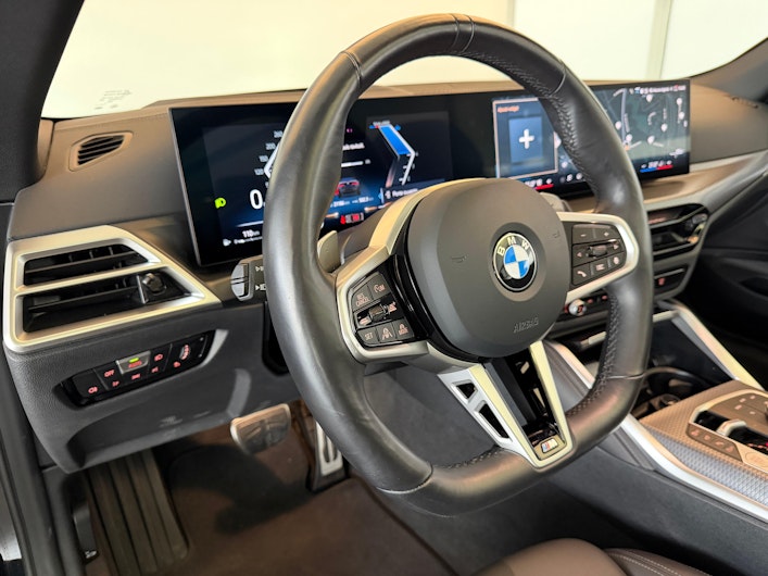 Vehicle image BMW 4 SERIES