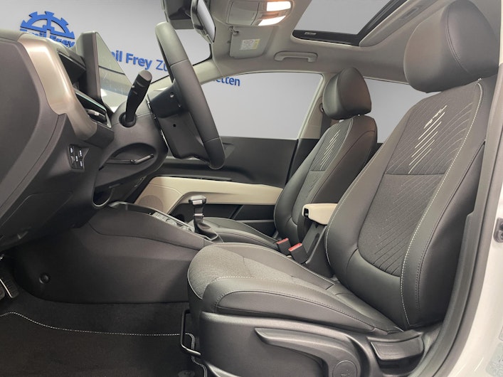 Vehicle image KIA STONIC