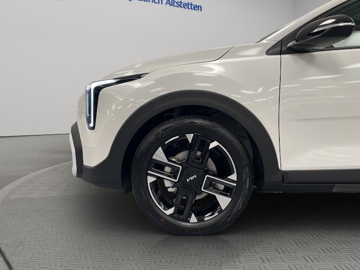 Vehicle image KIA STONIC